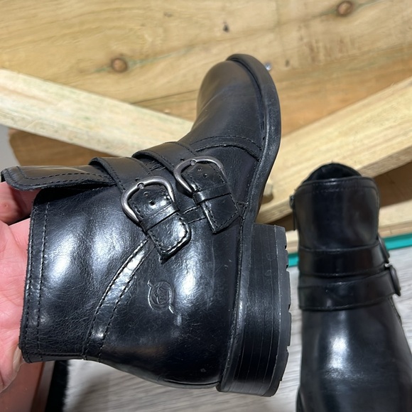 BORN Womens 6.5 M Pirlo Ankle Booties Black Leather Buckle D76103  Boots - Picture 3 of 9